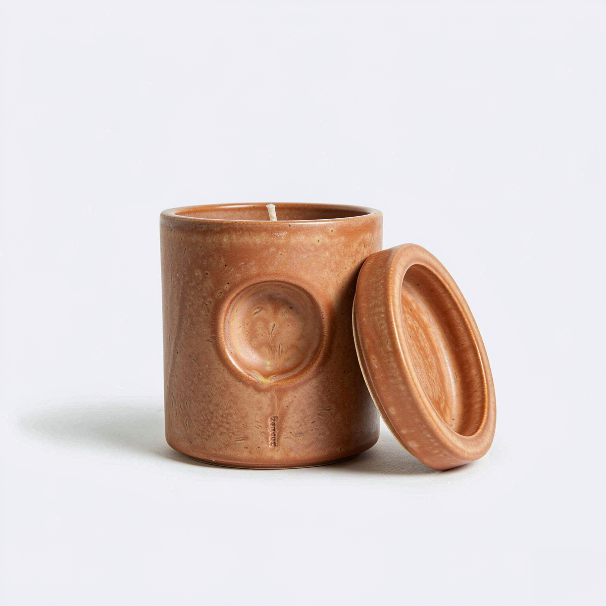 Ember Soy Candle — Fig, Black Tea & Vetiver (220 g)
