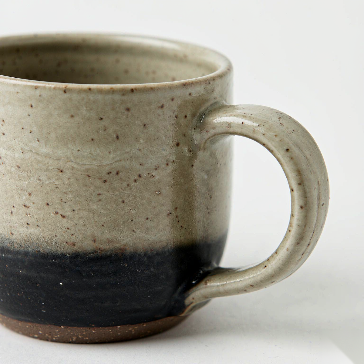 Terra Stoneware Mug, Set of 2 — Speckled Oat & Charcoal (350 ml)
